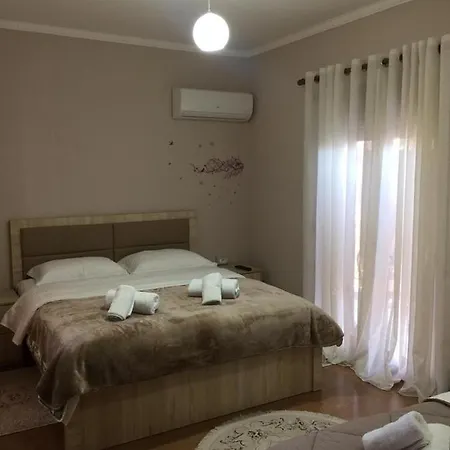 Apartmán Vila Sara & Esi